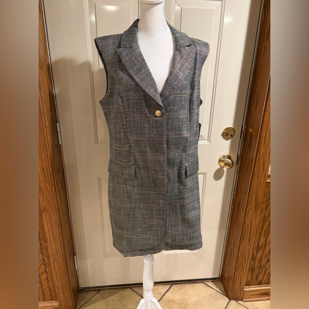 NEW WITH TAGS BCBG Longline Vest size 12